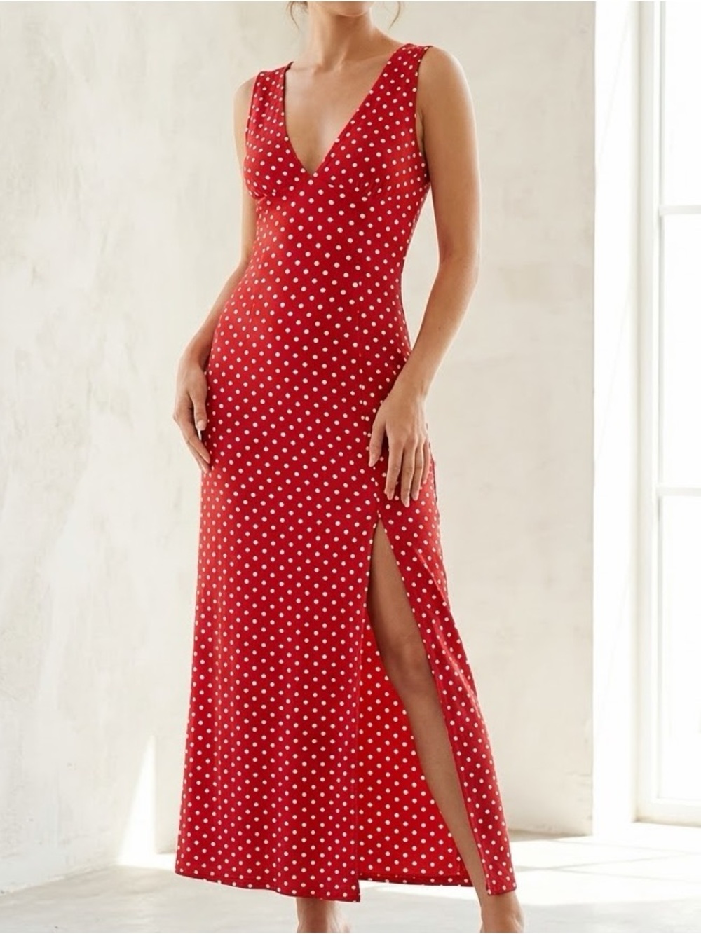 Missguided Women’s Red Sleeveless V-Neck Polka Dot Deep Plunge Slit Maxi Dress 4